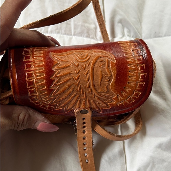 Handcrafted Brown Leather Crossbody Mexican small purse - Picture 3 of 9